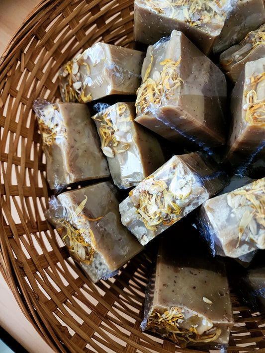 Soap for Rental Properties: The Superlative Solution for Guests and Gifts!