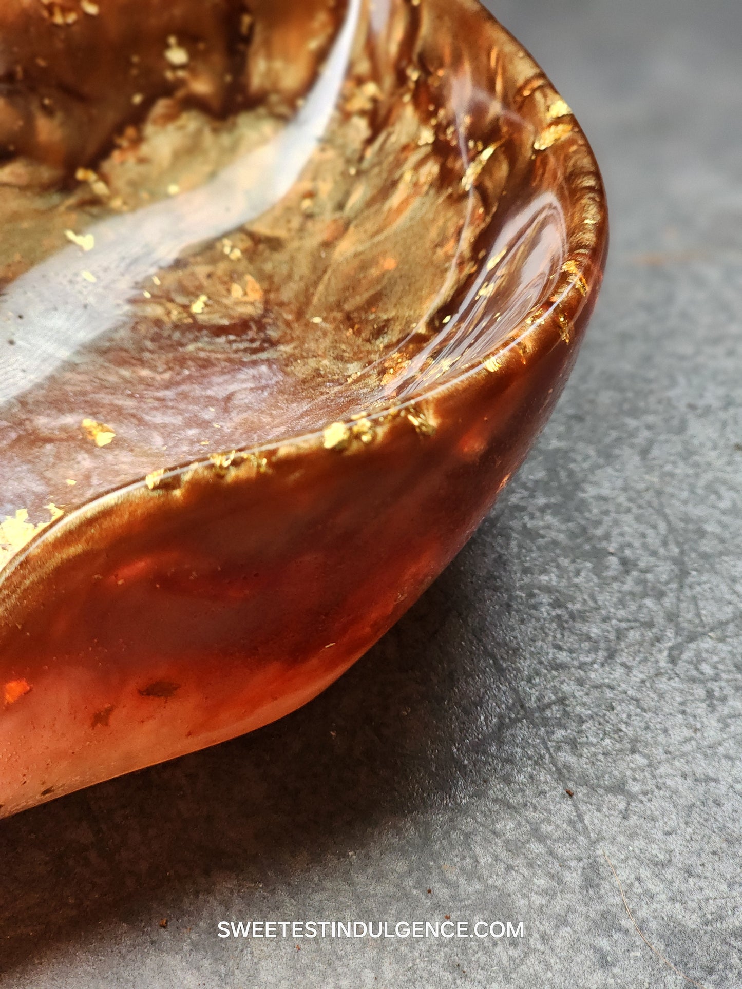 Leaf Self-draining Resin Soap Holders | Sustainable Resin Soap Display Dish - Sweetest Indulgence